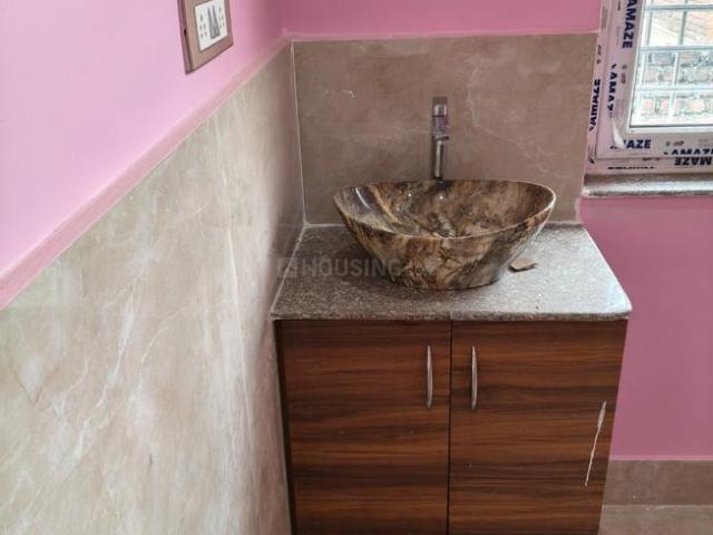 2 BHK Independent House in Bank More for rent Dhanbad. The reference number is 20727088
