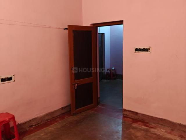 2 BHK Independent House in Baguiati for rent Kolkata. The reference number is 18641027