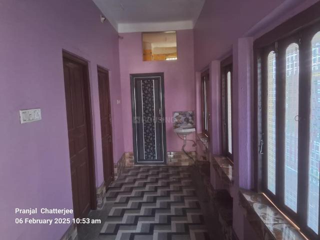 2 BHK Independent House in Baksara for rent Howrah. The reference number is 16239845