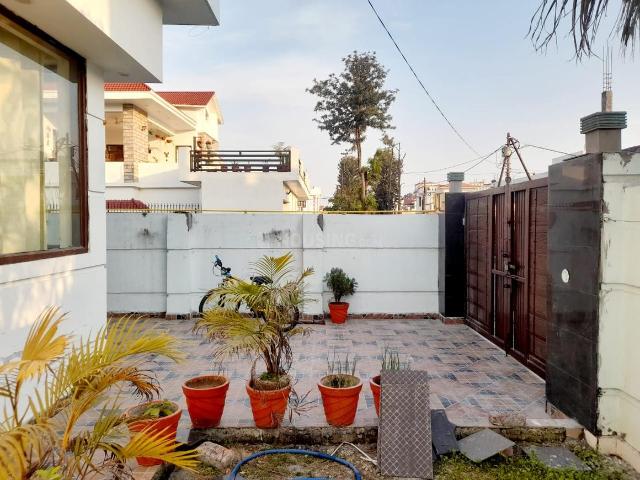 2 BHK Independent House in Ballupur for resale Dehradun. The reference number is 20276174
