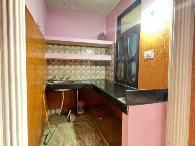 2 BHK Independent House in Beta I for rent Greater Noida. The reference number is 20752537