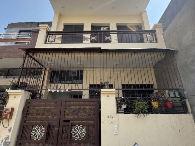 2 BHK Independent House in Bhabat for resale Zirakpur. The reference number is 21196782