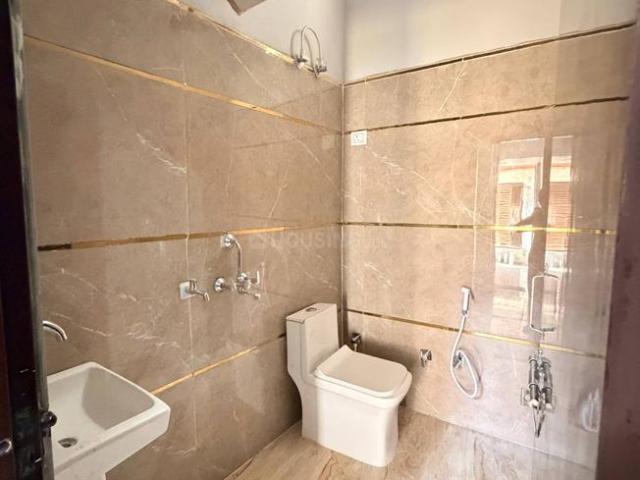 2 BHK Independent House in Bishnuli for resale Ghaziabad. The reference number is 21147629