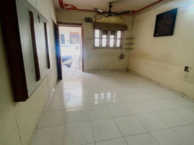 2 BHK Independent House in Bodakdev for rent Ahmedabad. The reference number is 19758617