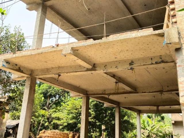 2 BHK Independent House in Boral for resale Kolkata. The reference number is 6564477