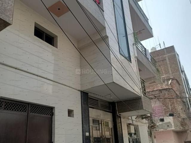 2 BHK Independent House in Budh Vihar for rent New Delhi. The reference number is 12760259
