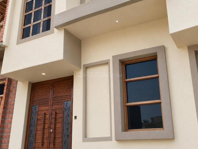 2 BHK Independent House in Budheshwar for resale Lucknow. The reference number is 21317274