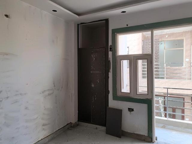 2 BHK Apartment in Burari for resale New Delhi. The reference number is 20930586
