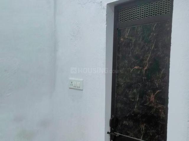 2 BHK Independent House in Chakeri for rent Kanpur. The reference number is 16051639