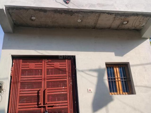 2 BHK Independent House in Chhapraula for resale Ghaziabad. The reference number is 17199614
