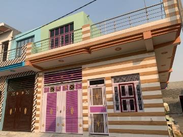 2 BHK Independent House in Chhapraula for resale Ghaziabad. The reference number is 10821872