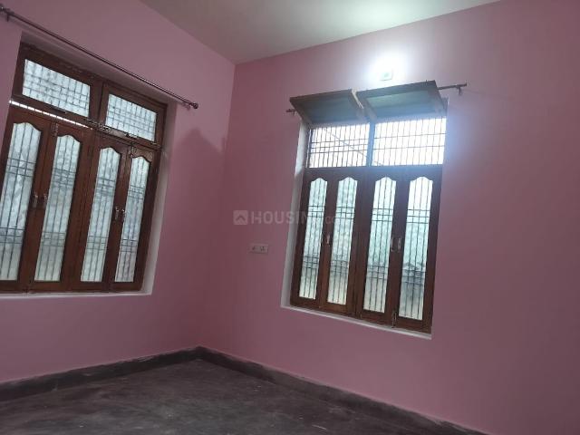 2 BHK Independent House in Chitaipur for rent Varanasi. The reference number is 17877024