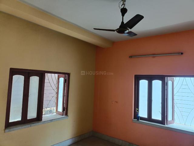 2 BHK Independent House in Chinar Park for rent Kolkata. The reference number is 20604292