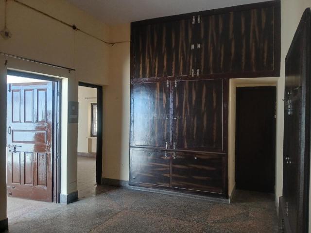2 BHK Independent House in Civil Lines for rent Aligarh. The reference number is 20501867