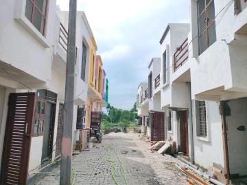 2 BHK Independent House in Roopwas for resale Greater Noida. The reference number is 18718432