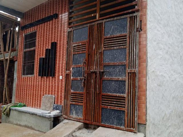 2 BHK Independent House in Dasna for resale Ghaziabad. The reference number is 17436509