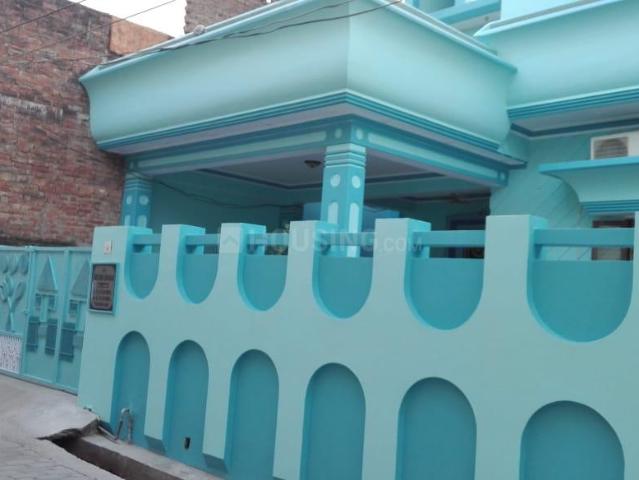 2 BHK Independent House in Daulatganj for rent Lucknow. The reference number is 7520188