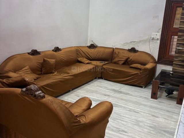 2 BHK Independent House in Defence Colony for rent Meerut. The reference number is 21283537