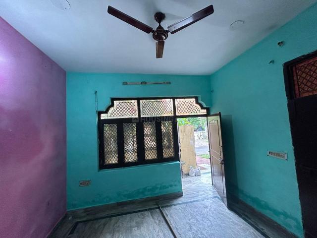 2 BHK Independent House in Delta I for rent Greater Noida. The reference number is 15404045
