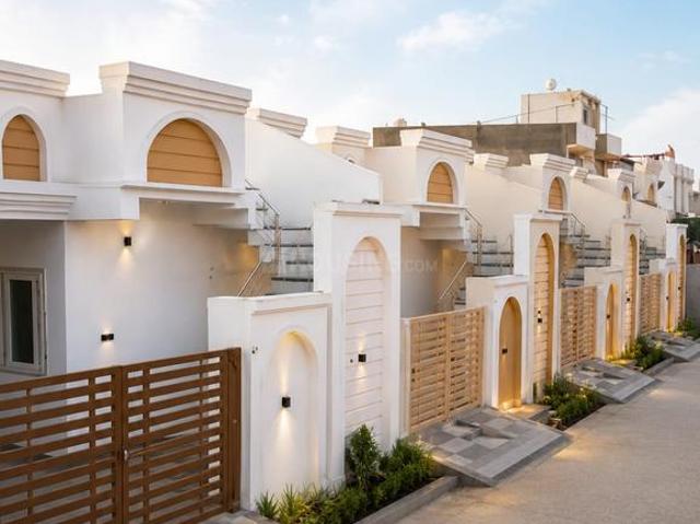 2 BHK Independent House in Dhanwantary Nagar for resale Jabalpur. The reference number is 20682877