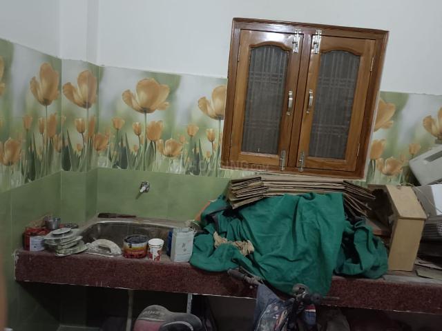 2 BHK Independent House in DIndayalpur for rent Varanasi. The reference number is 13690410
