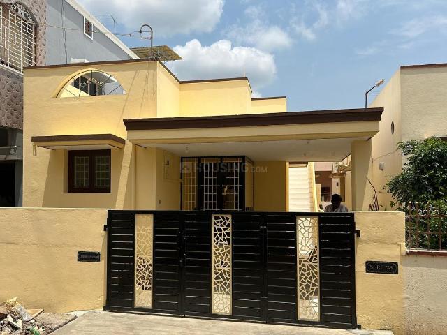 2 BHK Independent House in Edayarpalayam for rent Coimbatore. The reference number is 21053037