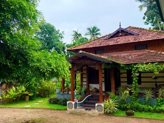 2 BHK Independent House in Edappally for rent Kochi. The reference number is 21013529