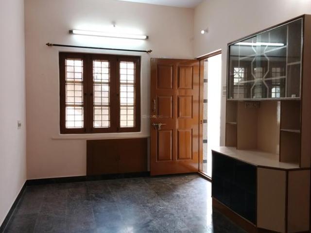 2 BHK Independent House in Ejipura for rent Bengaluru. The reference number is 16469052