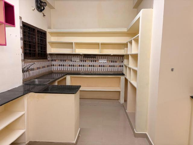 2 BHK Independent House in Gachibowli for rent Hyderabad. The reference number is 21112737