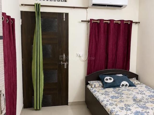2 BHK Independent House in Garhi for resale New Delhi. The reference number is 21295063