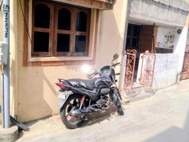 2 BHK Independent House in Ghatlodiya for resale Ahmedabad. The reference number is 20910045