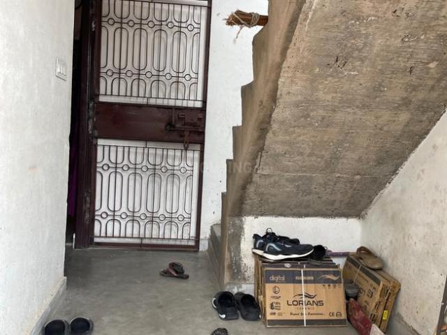 2 BHK Independent House in Ghukna for resale Ghaziabad. The reference number is 17379403