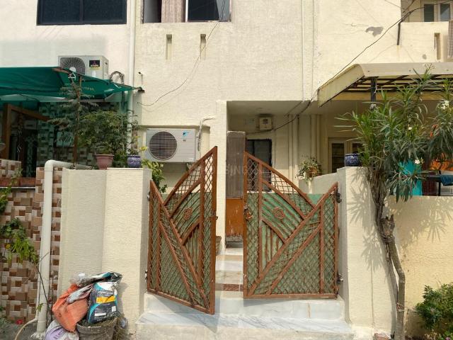 2 BHK Independent House in Ghuma for rent Ahmedabad. The reference number is 20575629