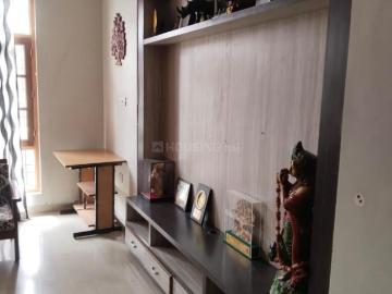 2 BHK Independent House in Gomti Nagar for rent Lucknow. The reference number is 18355406