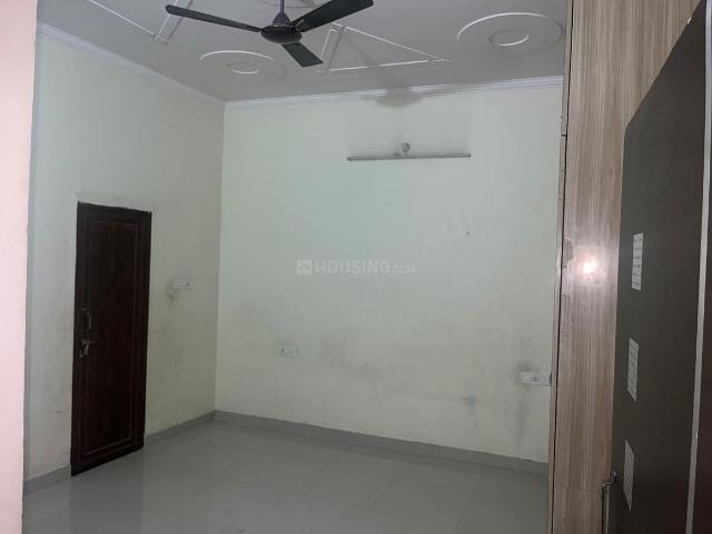2 BHK Independent House in Gomti Nagar for rent Lucknow. The reference number is 20584142