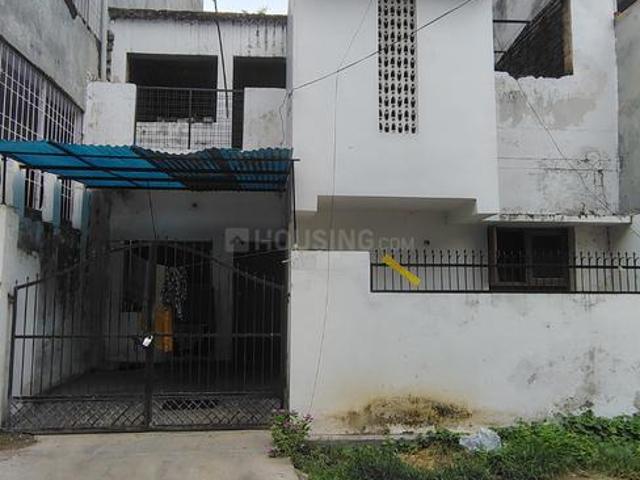 2 BHK Independent House in Gomti Nagar for resale Lucknow. The reference number is 20719304