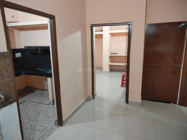 2 BHK Independent House in Gola Road for rent Patna. The reference number is 20888008