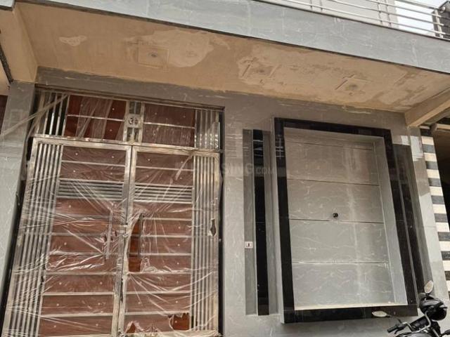 2 BHK Independent House in Govindpuram for resale Ghaziabad. The reference number is 19943111
