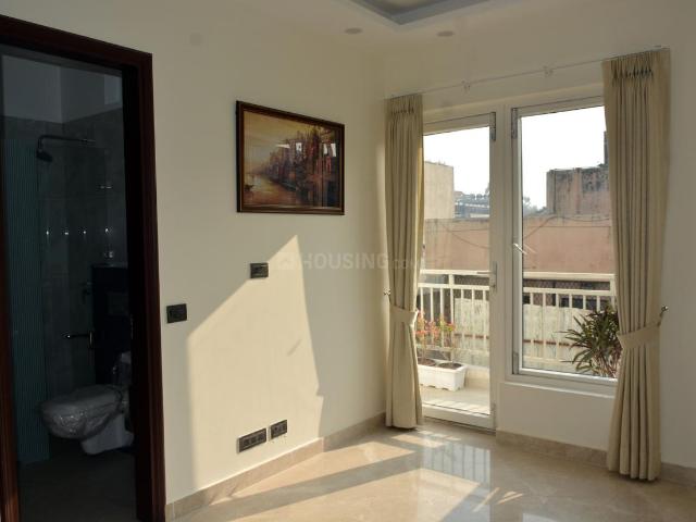 2 BHK Independent House in Green Park for rent New Delhi. The reference number is 19597162