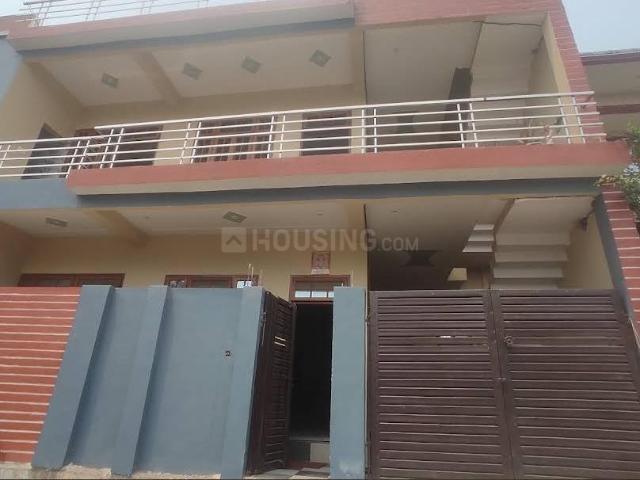 2 BHK Independent House in Gayatri Vihar for rent Lucknow. The reference number is 20289822