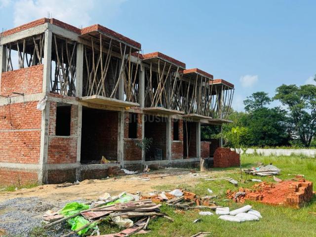 2 BHK Independent House in Harhua for resale Varanasi. The reference number is 21330799