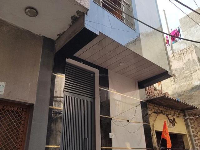2 BHK Independent House in Hastsal for resale New Delhi. The reference number is 19681893