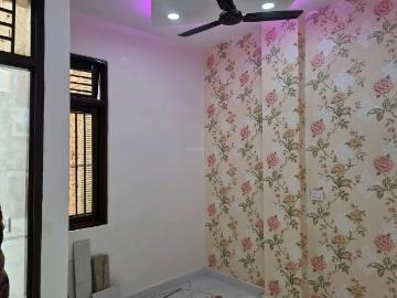2 BHK Independent House in Hastsal for resale New Delhi. The reference number is 20538053