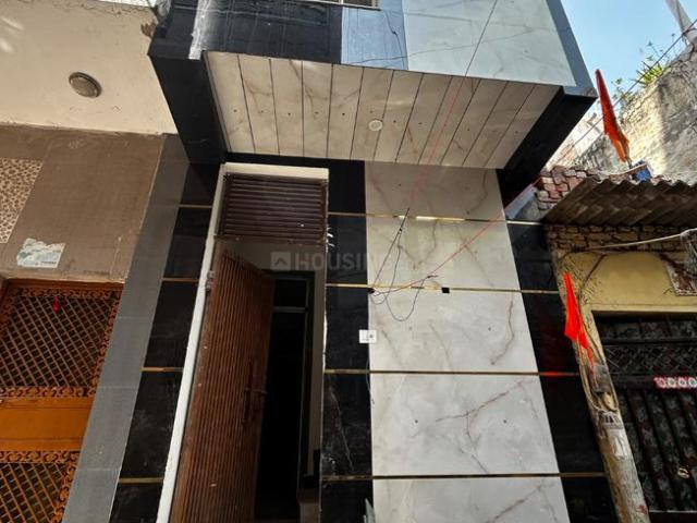 2 BHK Independent House in Hastsal for resale New Delhi. The reference number is 19681893
