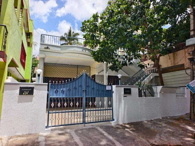 2 BHK Independent House in Hennur for rent Bengaluru. The reference number is 21007268