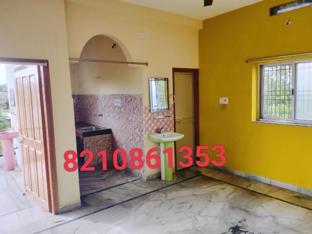 2 BHK Independent House in Hearngunj for rent Hazaribagh. The reference number is 12689603