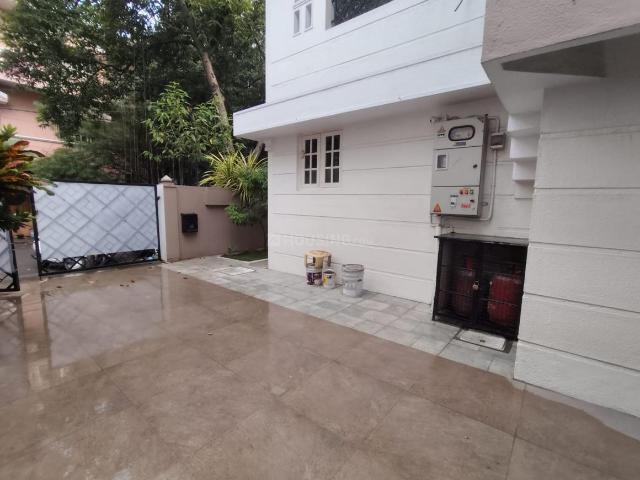 2 BHK Independent House in HSR Layout for rent Bengaluru. The reference number is 21006481
