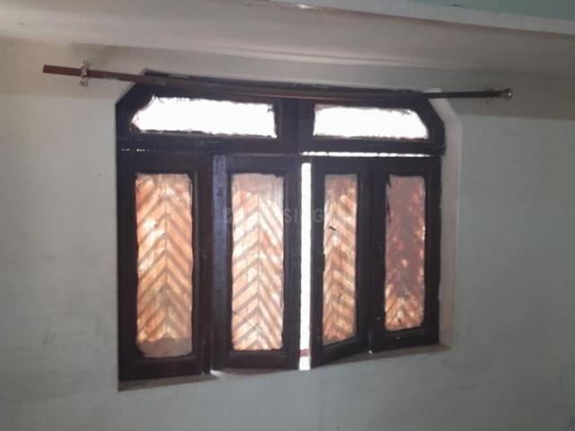 2 BHK Independent House in Idgah Colony for rent Agra. The reference number is 18478103