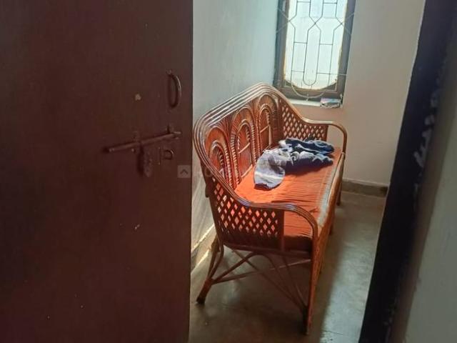 2 BHK Independent House in Indira Nagar for rent Lucknow. The reference number is 20724548