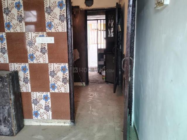 2 BHK Independent House in Jamia Nagar for resale New Delhi. The reference number is 20800756